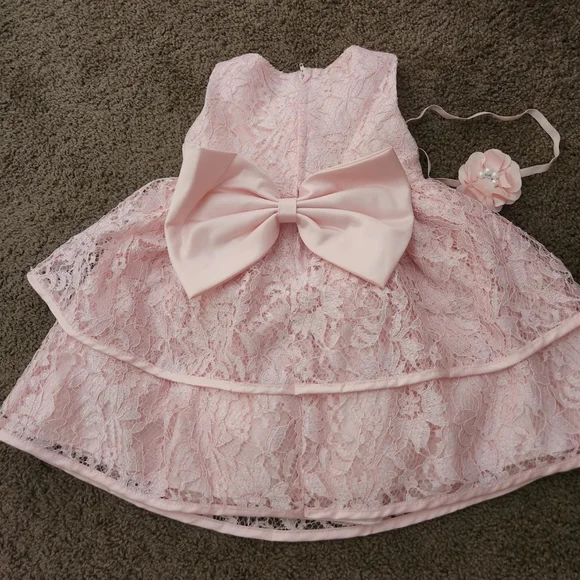 Little girl dress - Picture 3 of 4